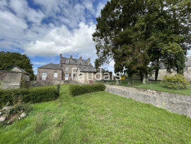 
                                                                                        Vente
                                                                                         Ancienne école 15 minutes de ST LO