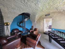 Vente
ANCIENNE MAGNANERIE - JARDIN - PISCINE