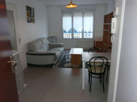 
                                                                                        Location
                                                                                         Angers centre- jardin des plantes T2étudiant