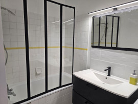 
                                                                                        Location
                                                                                         Angers T1BIS (25 m2) meublé refait à neuf