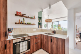 
                                                                                        Vente
                                                                                         Antibes Peyregoue - Superbe rez de jardin dans une résidence sécurisée avec vue mer