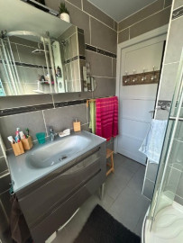 
                                                                                        Vente
                                                                                         Apparemment 3 pièces Montmorency