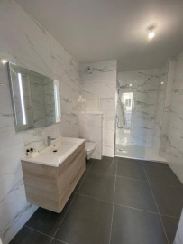 
                                                                                        Location
                                                                                         Apparemment T2 Neuf avec balcon et parking