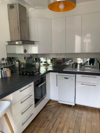 
                                                                                        Location
                                                                                         Appart 2 pièces meublé - 33m²