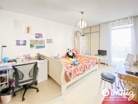 
                                                                                        Vente
                                                                                         Appart 4 pcs  résid fermé et sécurisé chauf collec