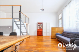 
                                                                                        Vente
                                                                                         Appart style loft dans le quartier des artistes.