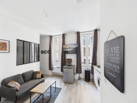 
                                                                                        Location
                                                                                         Appartement 1 pièce