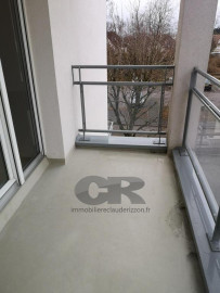 
                                                                                        Location
                                                                                         appartement 1pièce bis brabois avec box en sous-sol