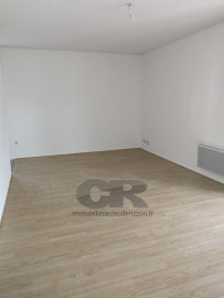 
                                                                                        Location
                                                                                         appartement 1pièce bis brabois avec box en sous-sol