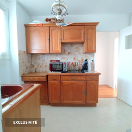 
                                                                                        Vente
                                                                                         APPARTEMENT 2 CHAMBRES LOCATIF POSSIBLE