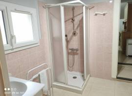 
                                                                                        Vente
                                                                                         APPARTEMENT 2 CHAMBRES + UNE CAVE