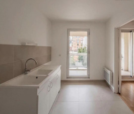 
                                                                                        Location
                                                                                         Appartement 2 pièce à louer