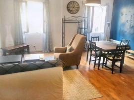 
                                                                                        Location
                                                                                         Appartement 2 pièces 42 m² Nice