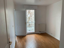 
                                                                                        Location
                                                                                         Appartement 2 pièces 49 m2 + 5 m2 de balcon
