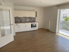 
                                                                                        Location
                                                                                         Appartement 2 pièces 49 m2 Lille Euratechnologies