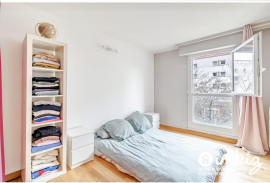 
                                                                                        Vente
                                                                                         Appartement 2 pièces - 6 minutes à pied du métro