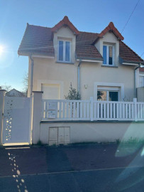 
                                                                                        Location
                                                                                         Appartement 2 pièces