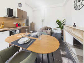 
                                                                                        Location
                                                                                         Appartement 2 pièces