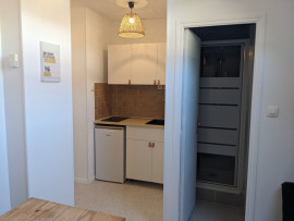 
                                                                                        Location
                                                                                         Appartement 2 pièces à Lille 1 chambre · 31m²