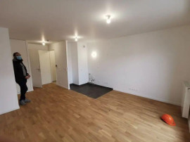 
                                                                                        Location
                                                                                         Appartement 2 pièces à Suresnes