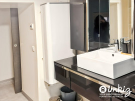 Vente
Appartement 2 pièces atypiques, entièrement rénove