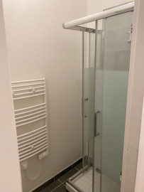 
                                                                                        Location
                                                                                         Appartement 2 pièces au calme centre ville Orléans