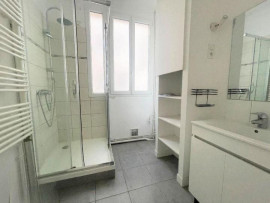 
                                                                                        Location
                                                                                         Appartement 2 pièces centre ville de Vanves