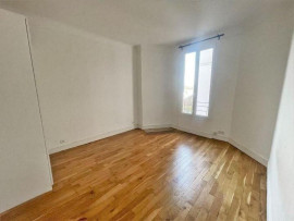 
                                                                                        Location
                                                                                         Appartement 2 pièces centre ville de Vanves
