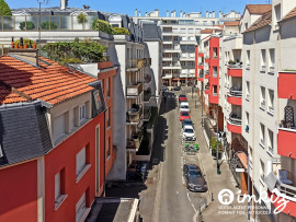 
                                                                                        Vente
                                                                                         Appartement  2  pièces - chambre de bonne en sus