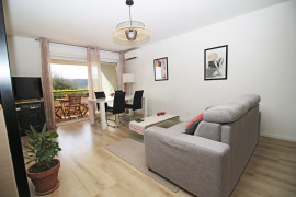 
                                                                                        Vente
                                                                                         Appartement 2 pièces corniche fleurie terrasse piscine