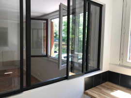 
                                                                                        Location
                                                                                         Appartement 2 pièces entièrement rénové