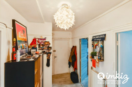 
                                                                                        Vente
                                                                                         Appartement 2 pièces, idéalement placé