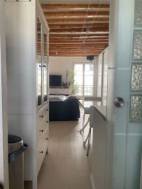 
                                                                                        Location
                                                                                         Appartement 2 pieces meuble Paris-10e, quartier Strasbourg Saint-Denis (loyer tout inclus)