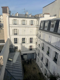 
                                                                                        Location
                                                                                         Appartement 2 pieces meuble Paris-10e, quartier Strasbourg Saint-Denis (loyer tout inclus)