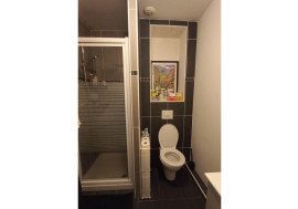
                                                                                        Location
                                                                                         Appartement 2 pièces, proche coulée verte.