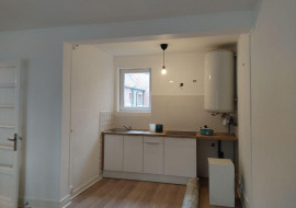 
                                                                                        Location
                                                                                         Appartement 2 pièces refait à neuf à Lille