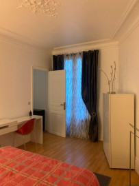 
                                                                                        Location
                                                                                         Appartement 2 pièces refait à neuf Paris 16