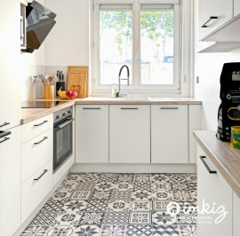 Vente
Appartement 2 pièces rénové, avec parking