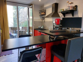 
                                                                                        Location
                                                                                         Appartement 2 pièces - Stationnement privatif