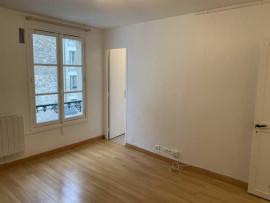 
                                                                                        Location
                                                                                         Appartement 2 pièces Versailles Chantiers