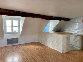 
                                                                                        Location
                                                                                         Appartement 2 pièces Versailles Notre-Dame