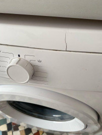 
                                                                                        Location
                                                                                         Appartement 24m2 près Parc de Belleville Paris 20e