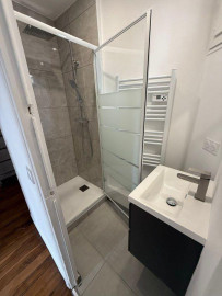 
                                                                                        Location
                                                                                         Appartement 2p 35m2