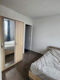 
                                                                                        Location
                                                                                         Appartement 2p 47m2 Alfortville refait à neuf
