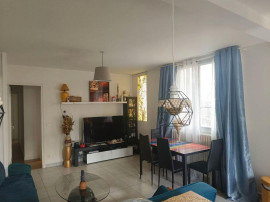 
                                                                                        Location
                                                                                         Appartement 2P