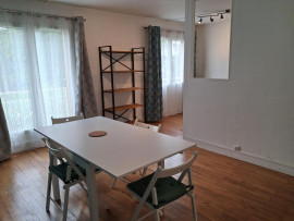 
                                                                                        Location
                                                                                         Appartement 3/4 piece au coeur de charentonneau !