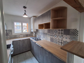 
                                                                                        Location
                                                                                         Appartement 3/4 pièces au cœur de charentonneau !