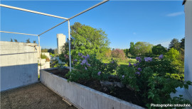 
                                                                                        Vente
                                                                                         APPARTEMENT 3 CHAMBRES AVEC TERRASSE DE 20 M² FACE AU PARC