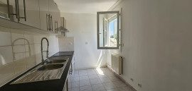 
                                                                                        Vente
                                                                                         APPARTEMENT 3 CHAMBRES AVEC TERRASSE DE 20 M² FACE AU PARC