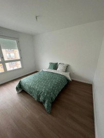 
                                                                                        Location
                                                                                         Appartement 3 pièce à louer